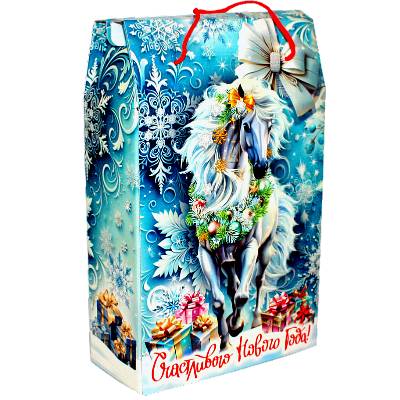 Детский подарок на Новый Год в картонной упаковке весом 2150 грамм